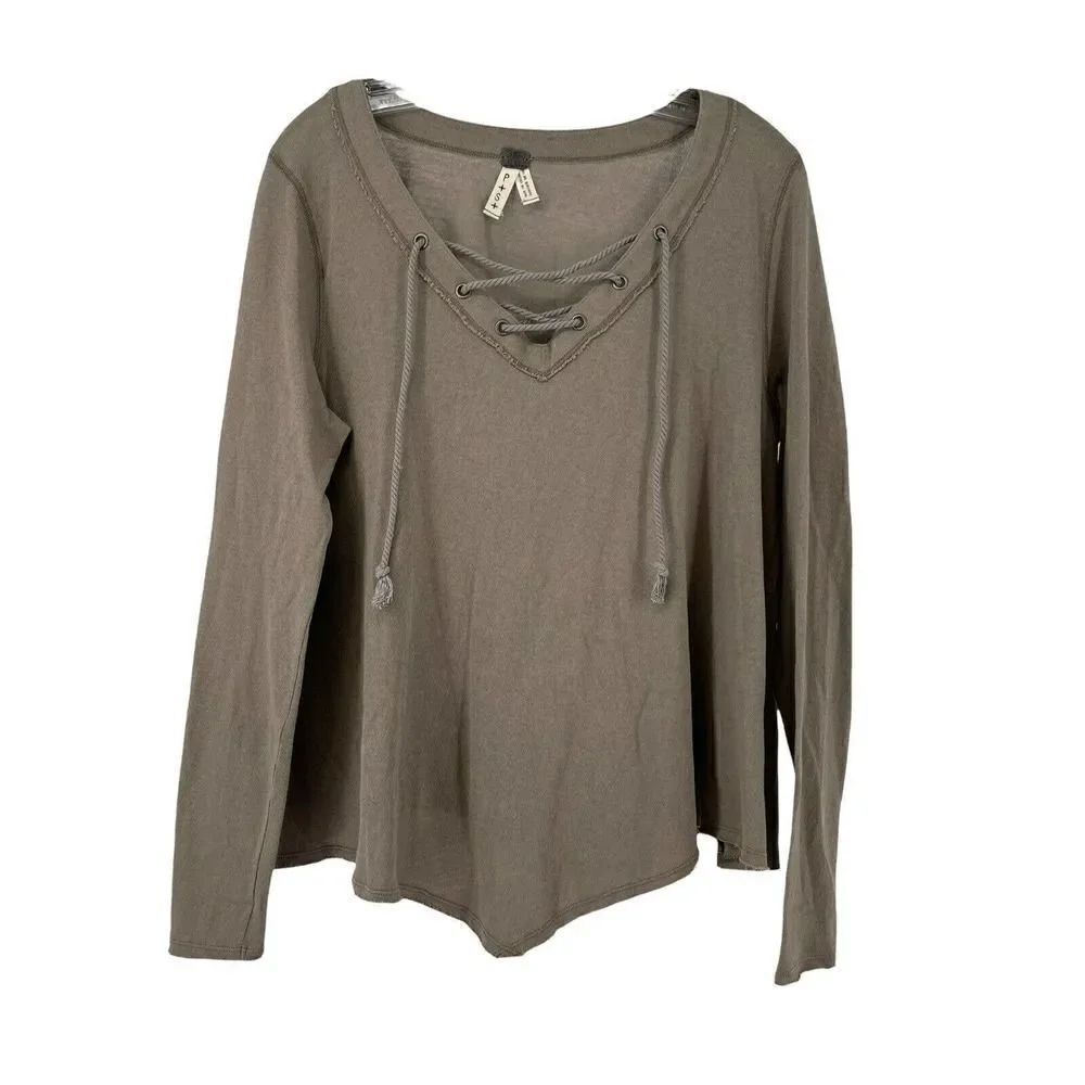We The Free Top Brown Long Sleeve Bohemian Deep V Neck Laced Pointed Hem Size S